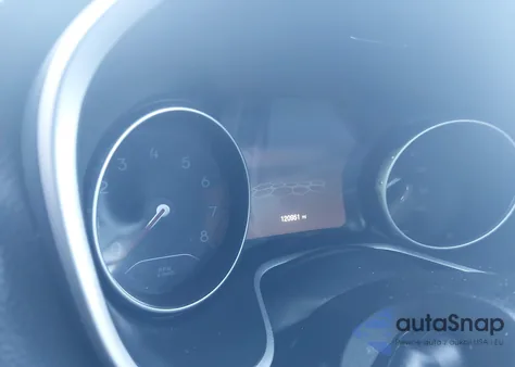 2019 Jeep Compass Limited 4X4 z USA, uszkodzony, nr VIN 3C4NJDCB2KT753123